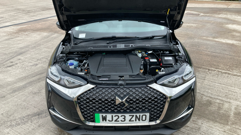 DS 3 Crossback 100kW E-TENSE Bastille 50kWh 5dr Auto Electric 